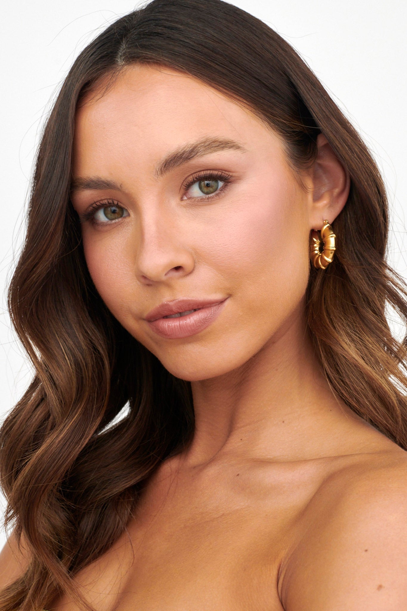 Boucles d'oreilles créoles chunky côtelées Hillary Or