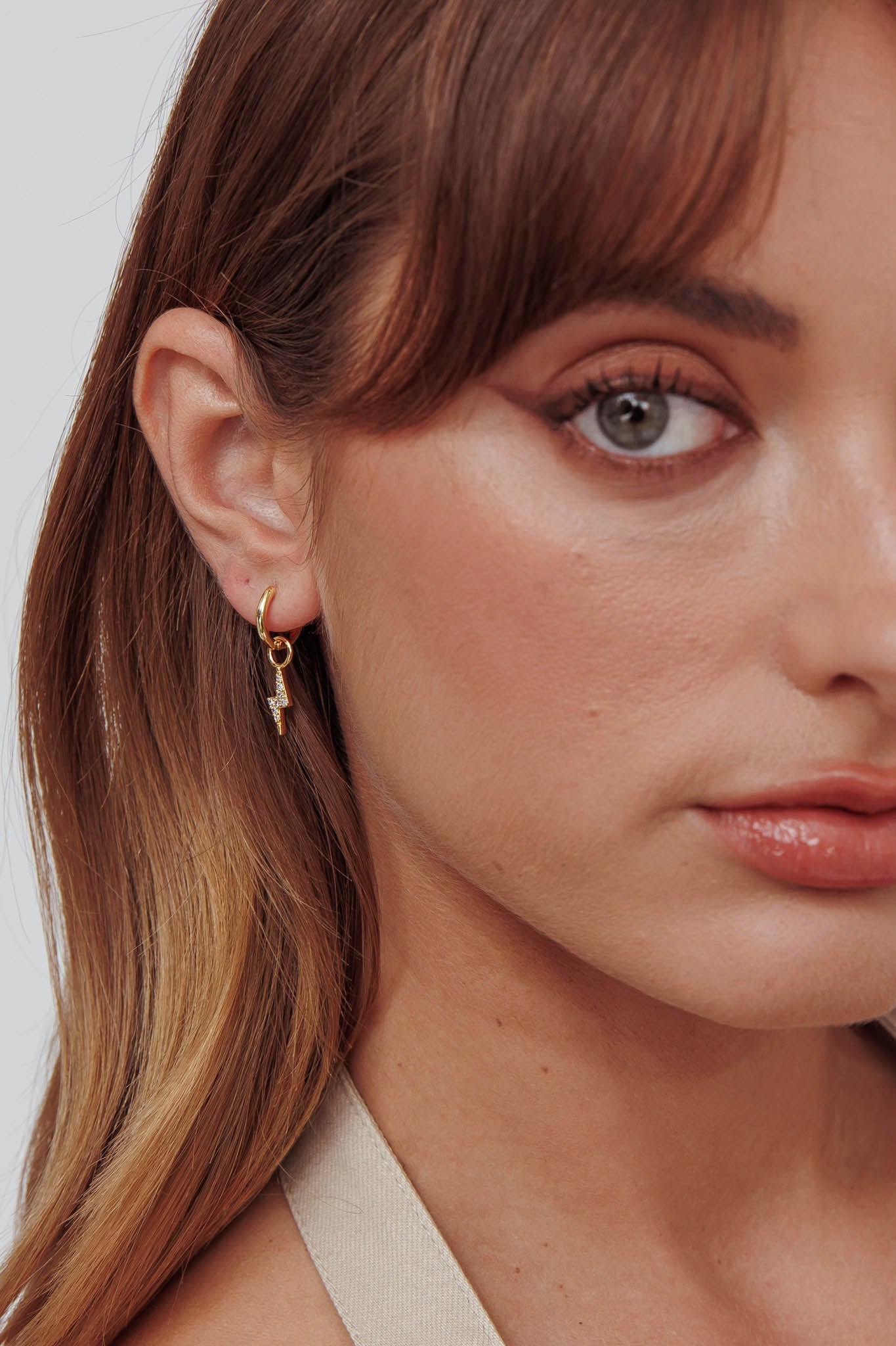 Boucles d'oreilles en zircon céleste doré