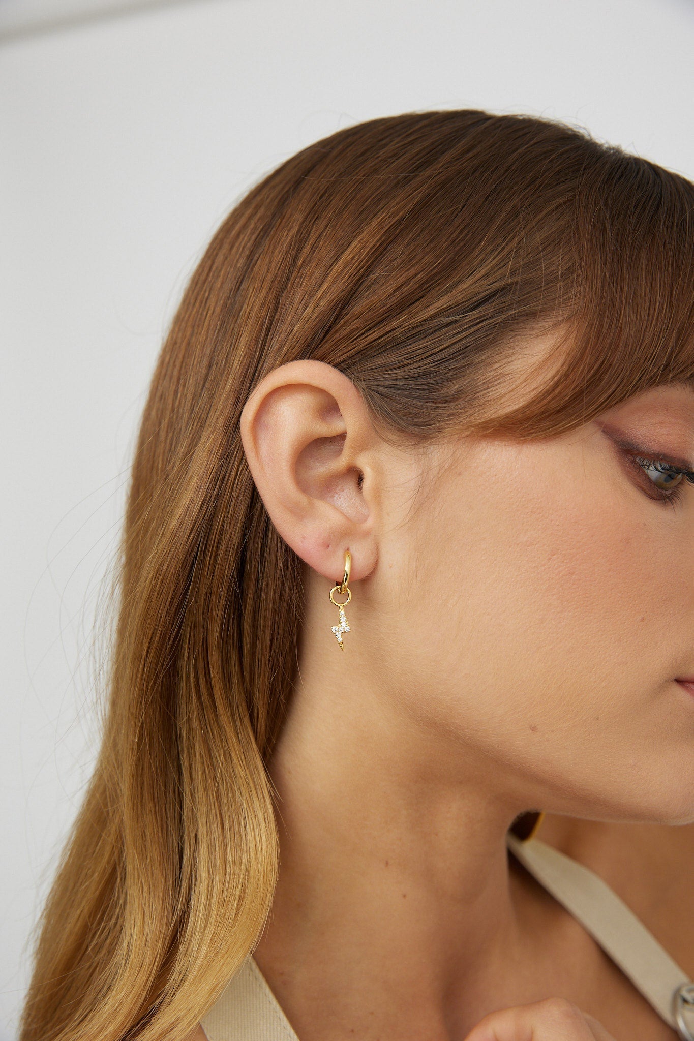 Boucles d'oreilles en zircon céleste doré
