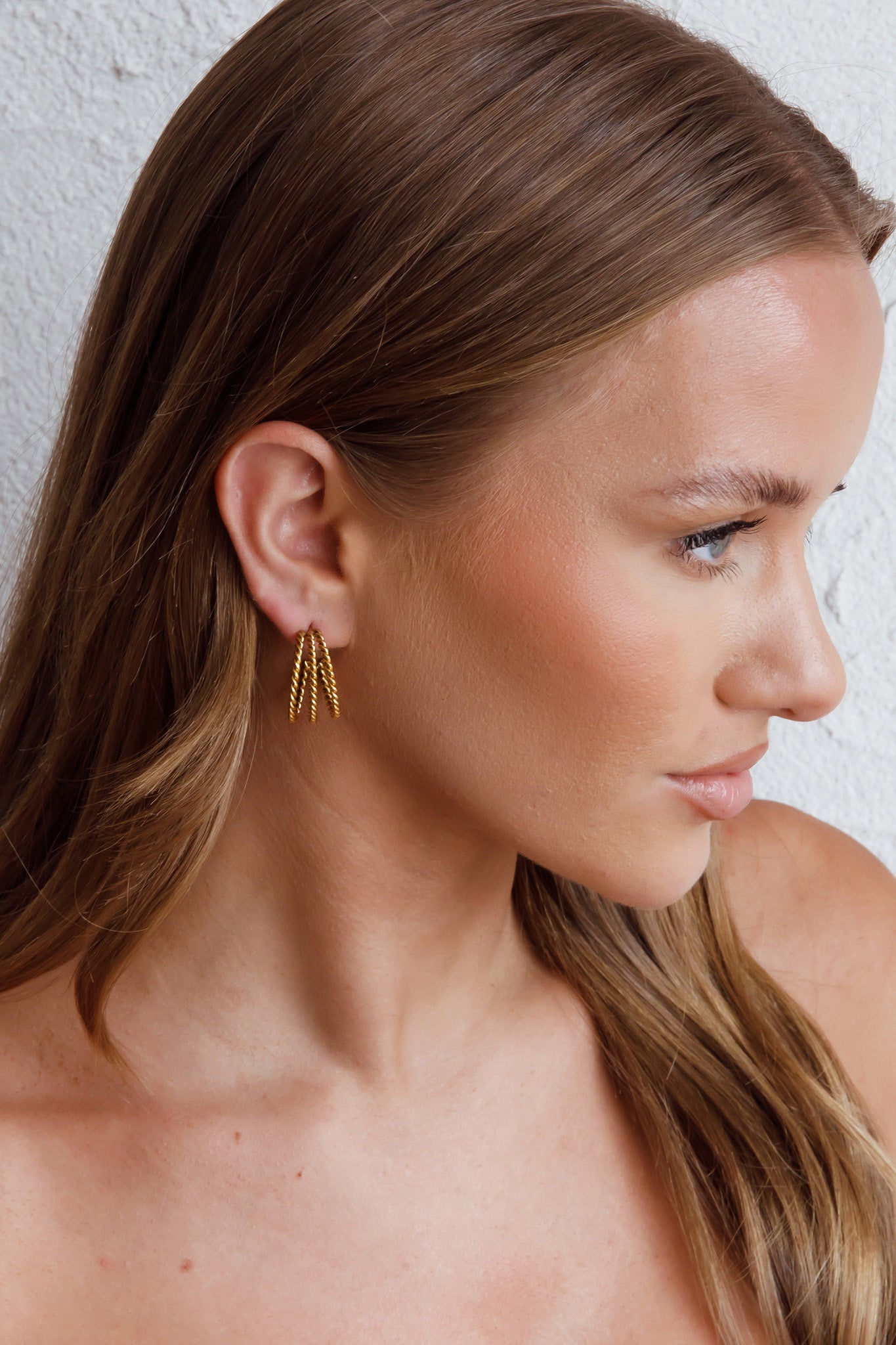 Boucles d'oreilles créoles ouvertes triples San Francisco en or