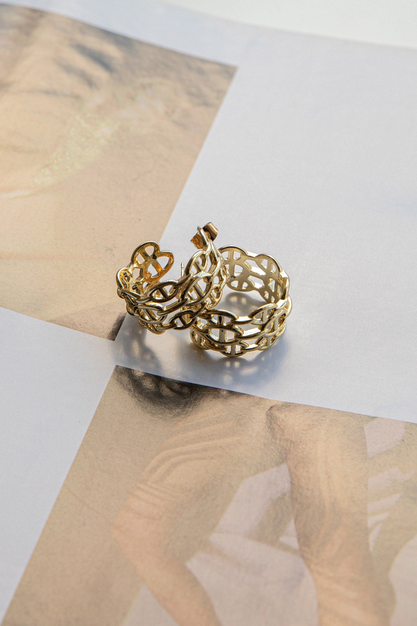 Boucles d'oreilles créoles ouvertes Georgiana en or