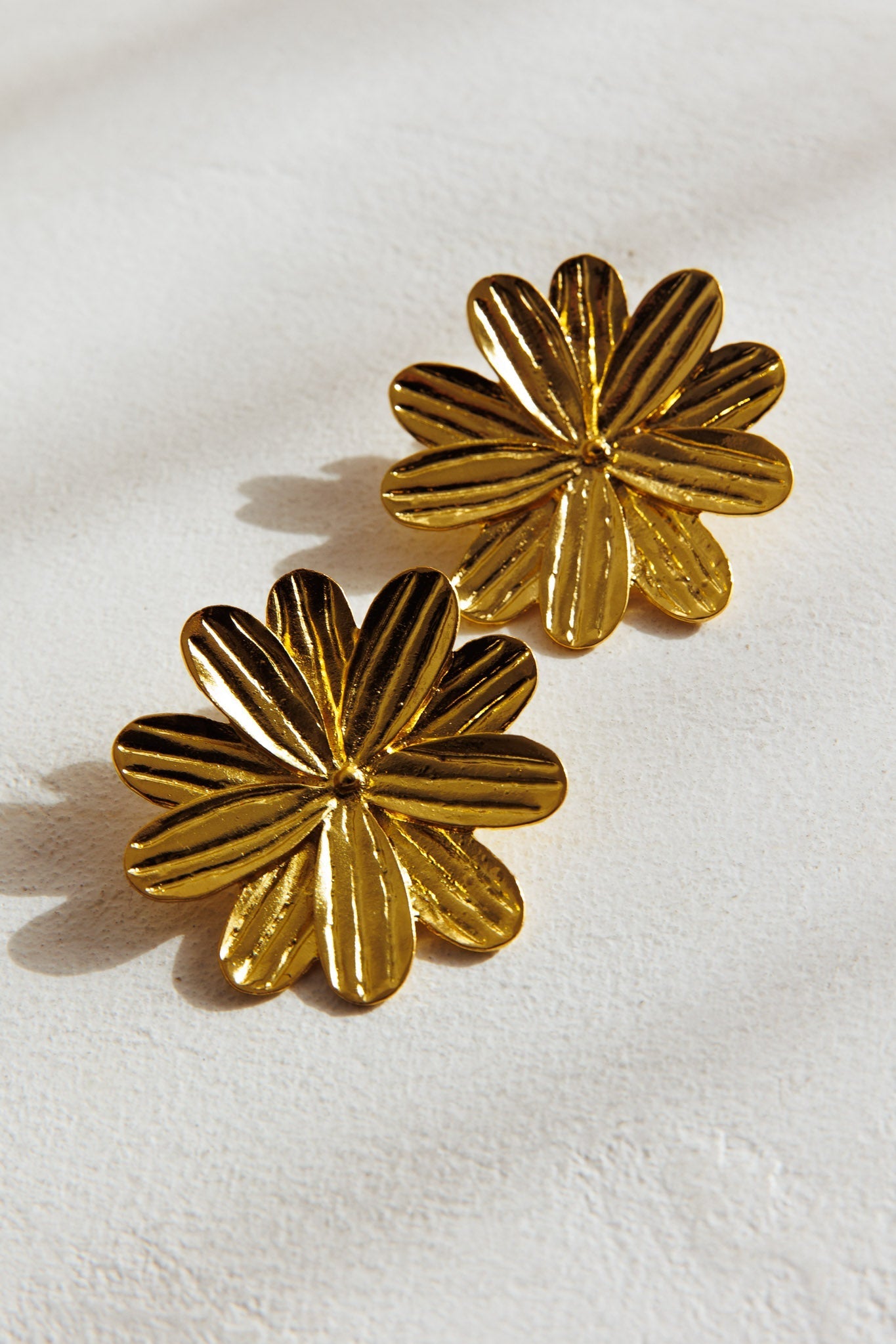 Boucles d'oreilles Lucid Drop Fleur Or