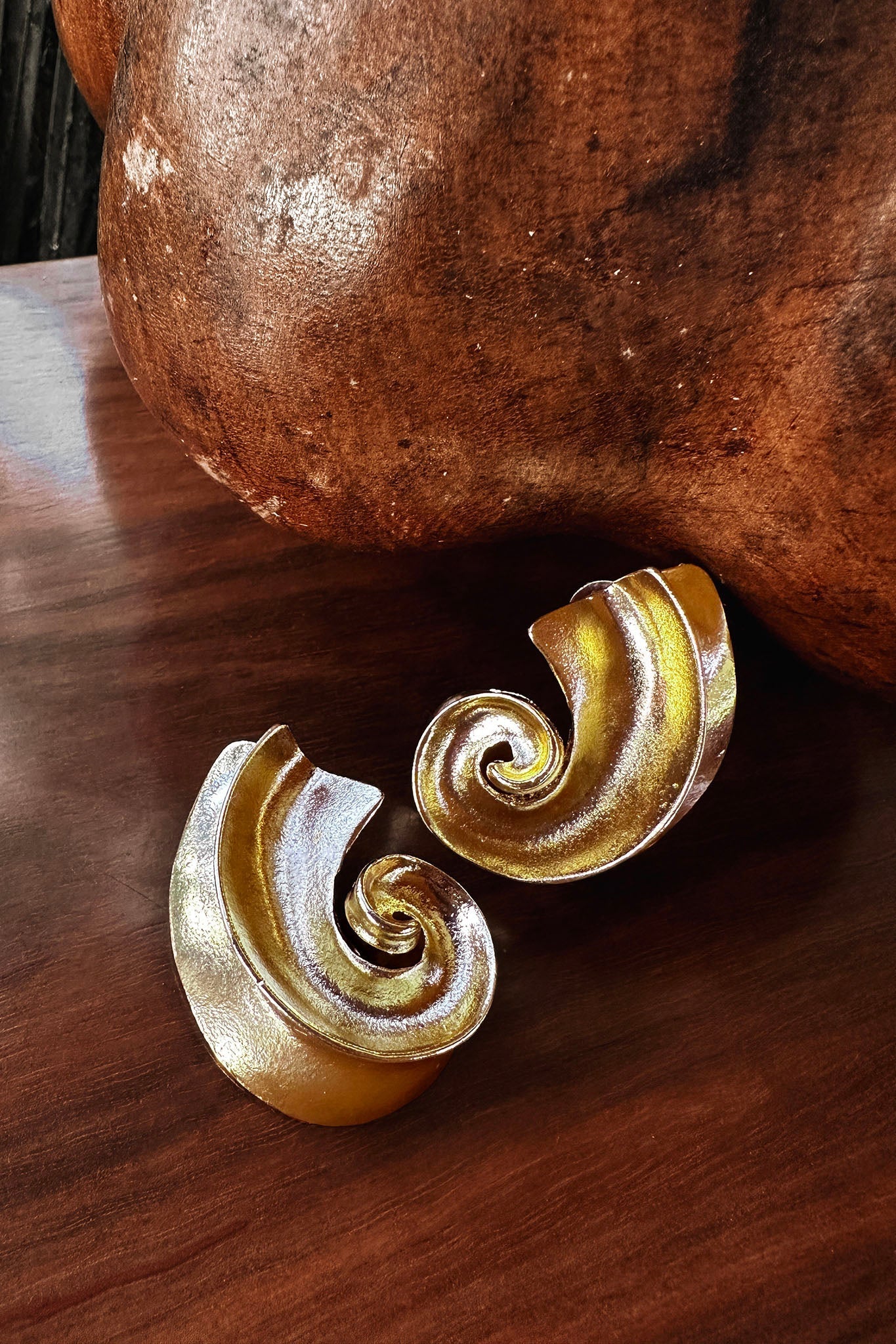 Boucles d'oreilles en coquillage spiral Calypso Or