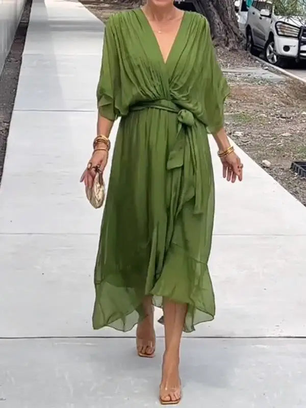 Aveline | Robe Élégante en Chiffon à Col V