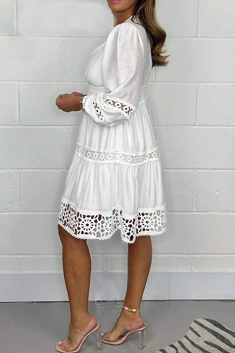 Clémence | Robe en Coton à Col V et Dentelle