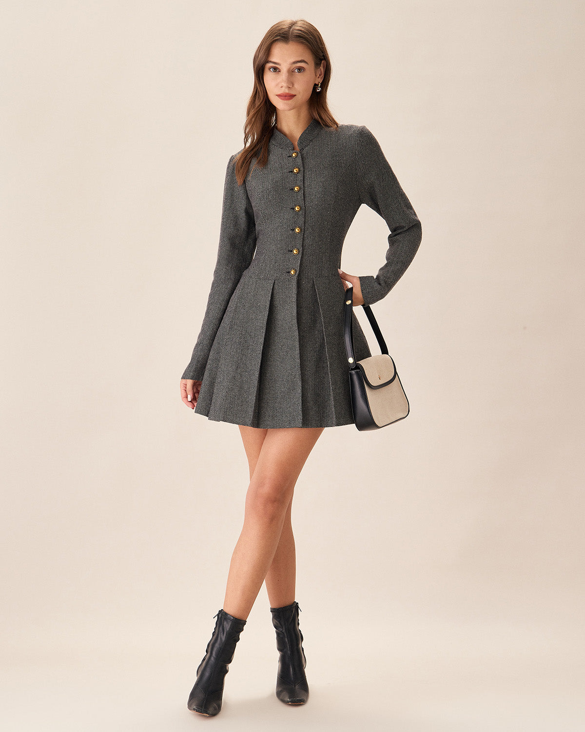 Lina | Robe Mini Grise Plissée à Boutons